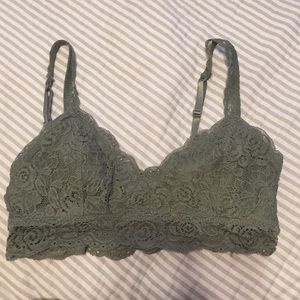Bralette army green